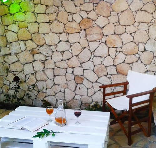 Dionysia Rooms Lefkáda Buitenkant foto