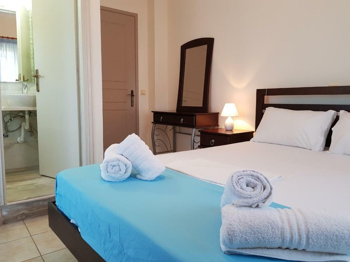 Dionysia Rooms Lefkáda Buitenkant foto