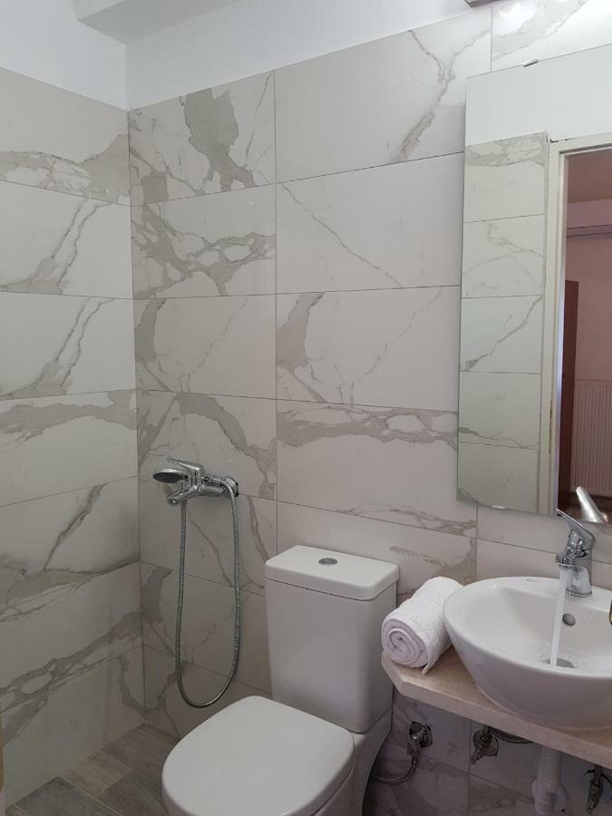 Dionysia Rooms Lefkáda Buitenkant foto