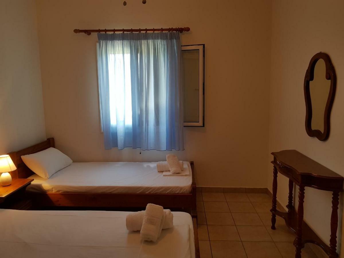 Dionysia Rooms Lefkáda Buitenkant foto