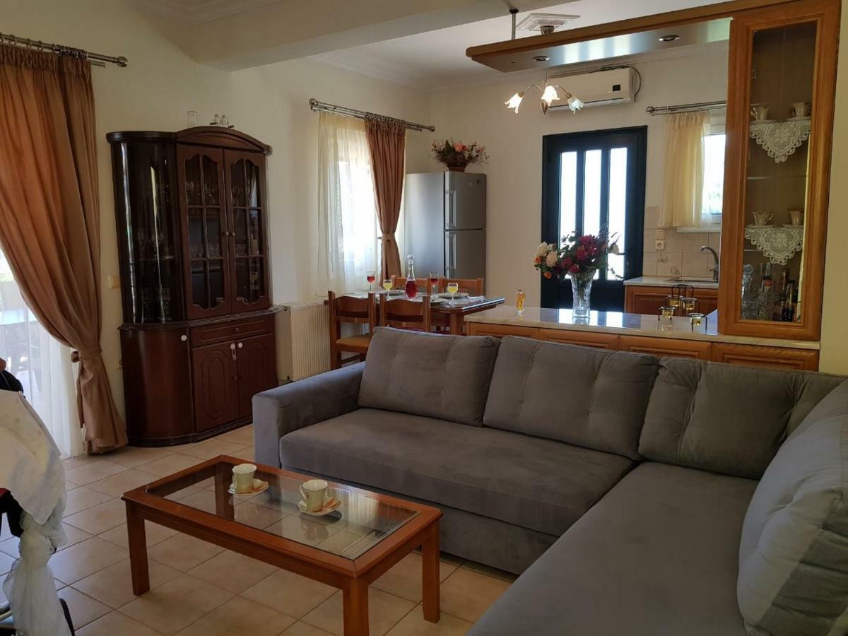 Dionysia Rooms Lefkáda Buitenkant foto